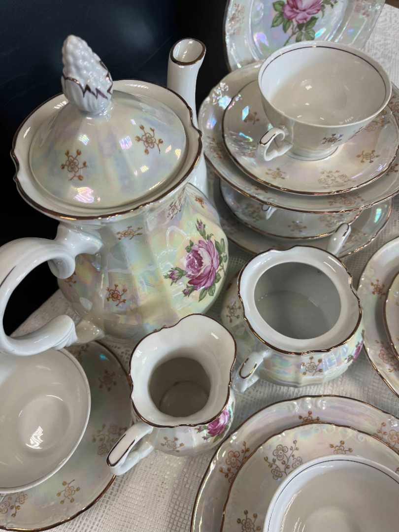 Чайный сервиз "Роза" Kahla GDR. Фарфор, перламутр, деколь, золото. Цена за 21пр. Картинка 4